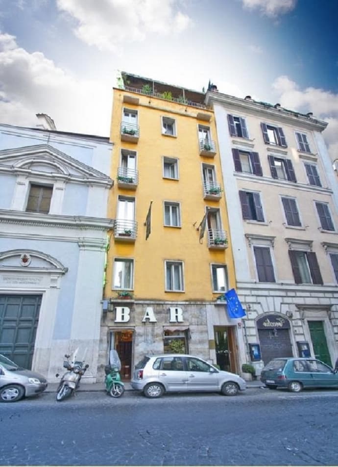 Cinquantatre , General view