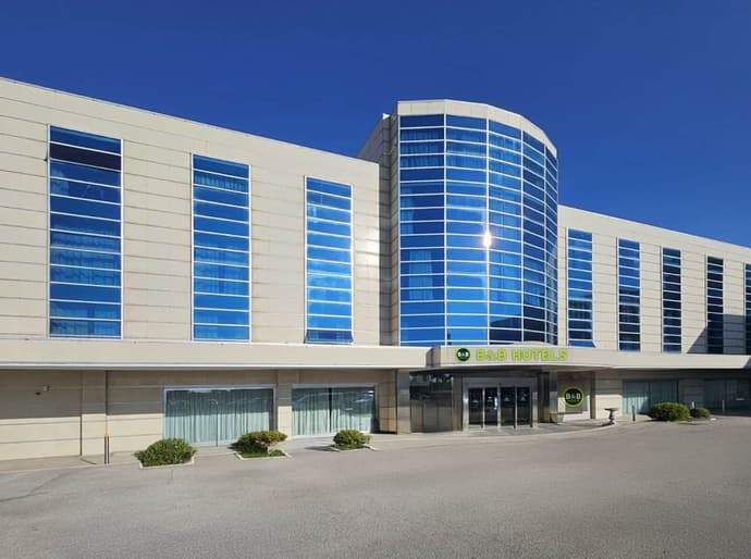 B&B HOTEL Napoli San Mauro, General view