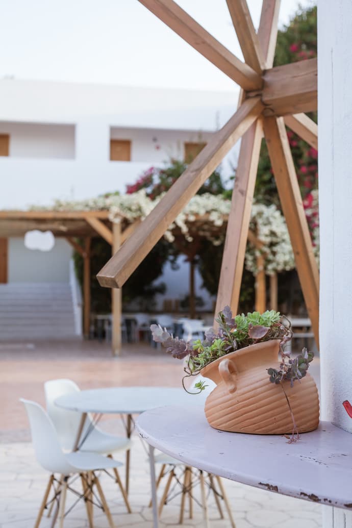 Fantasy, General view