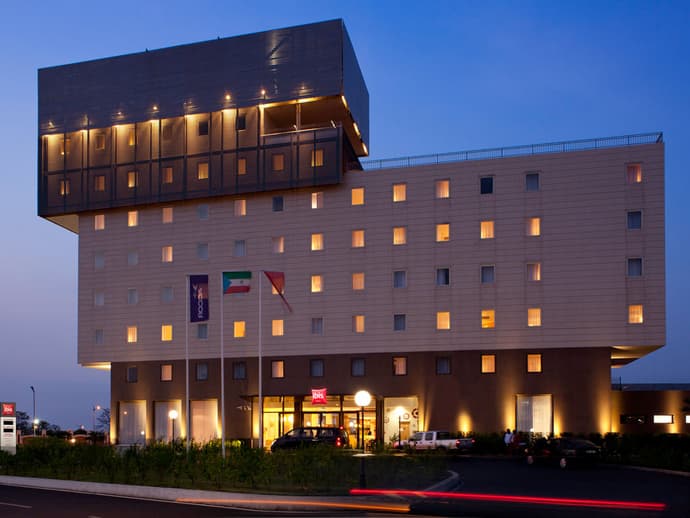 ibis Malabo, General view