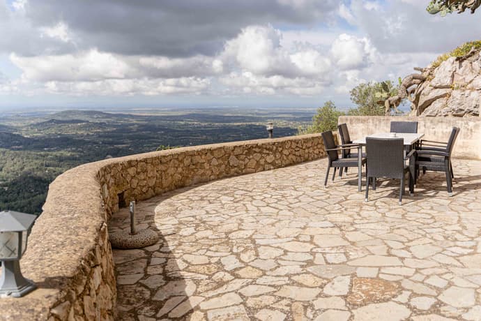 Petit Hotel Hostatgeria Sant Salvador, General view