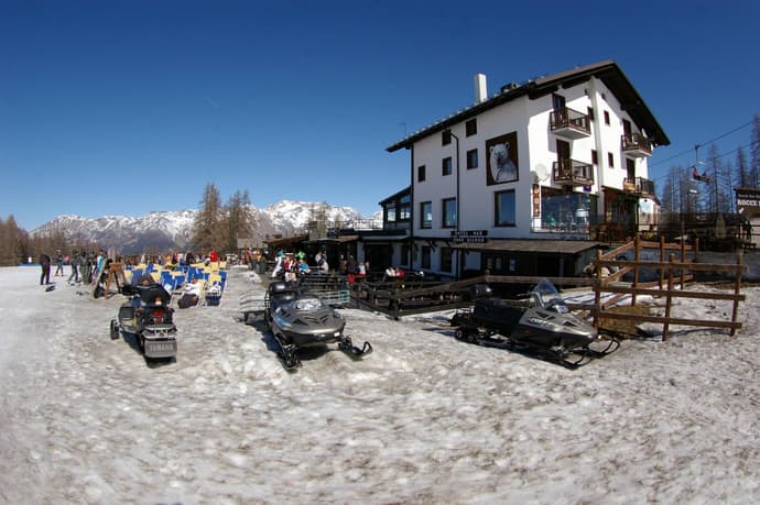 Grand Hotel Besson, General view