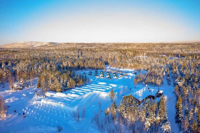 Arctic Snow, General view