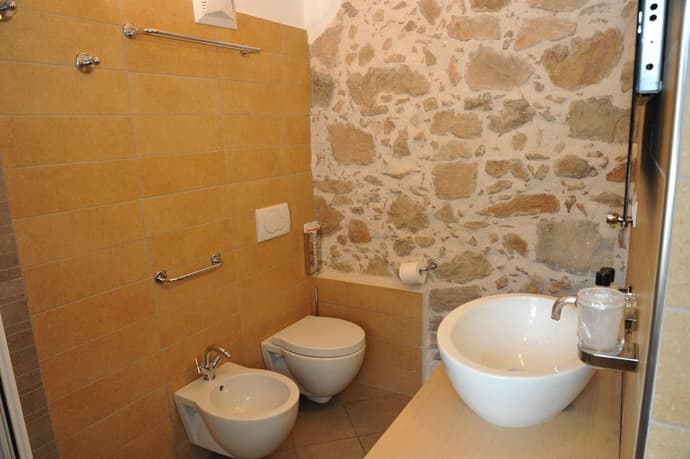 Maso Franceschella, Room