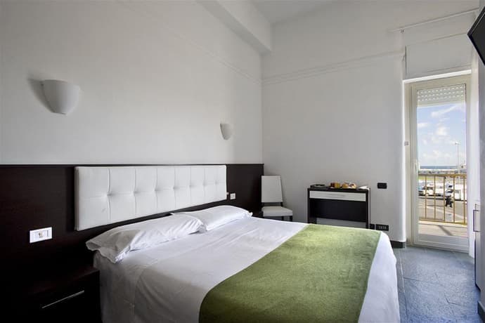 La Riva, General view