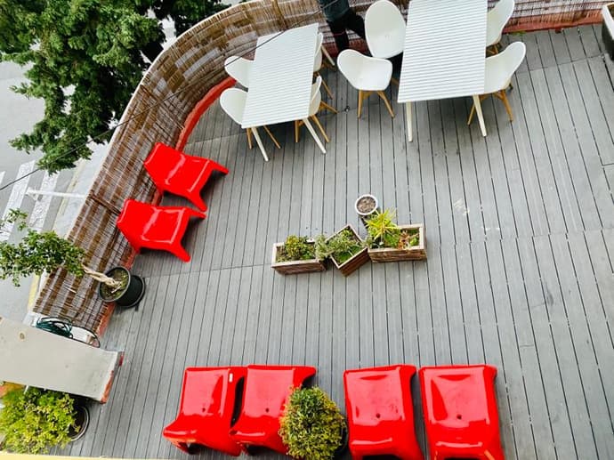 Mellow Youth Hostel, General view