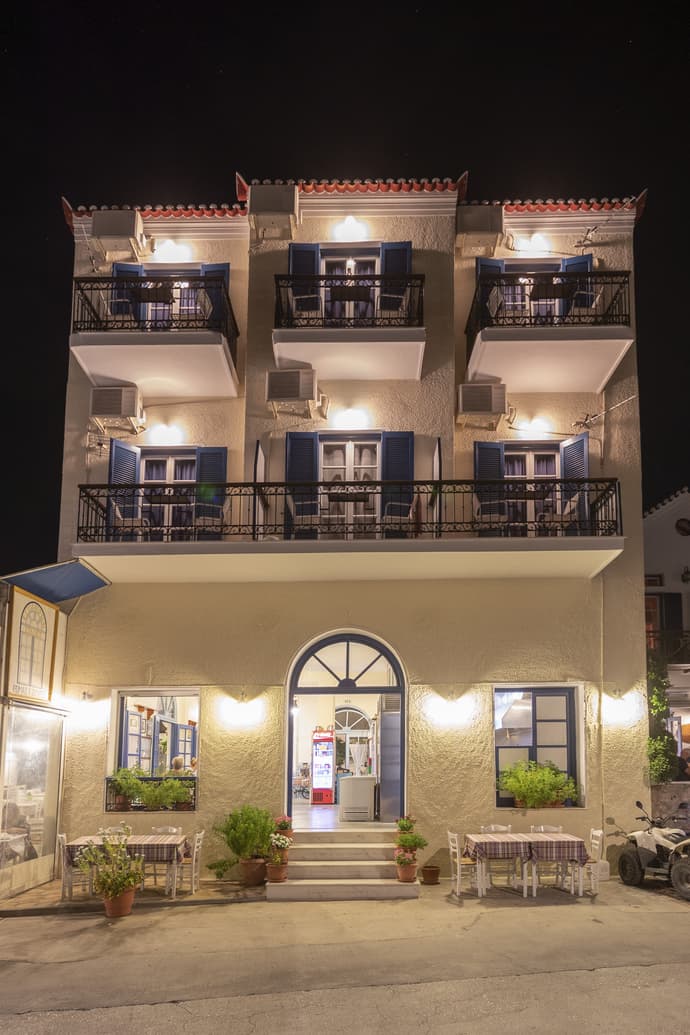 Stelios, General view