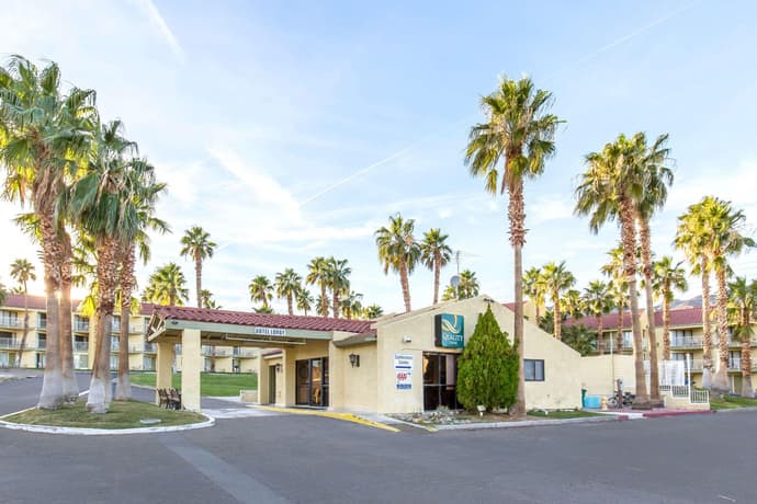 Quality Inn Lake Las Vegas, General view