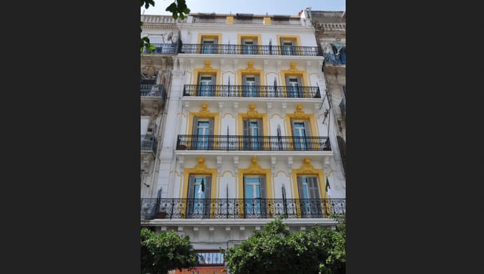 City Hotel Alger, General view