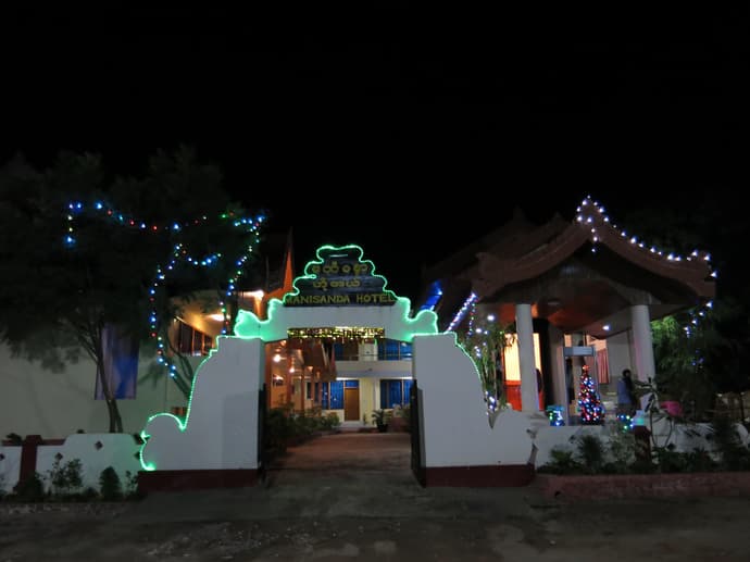 Manisanda Hotel, General view