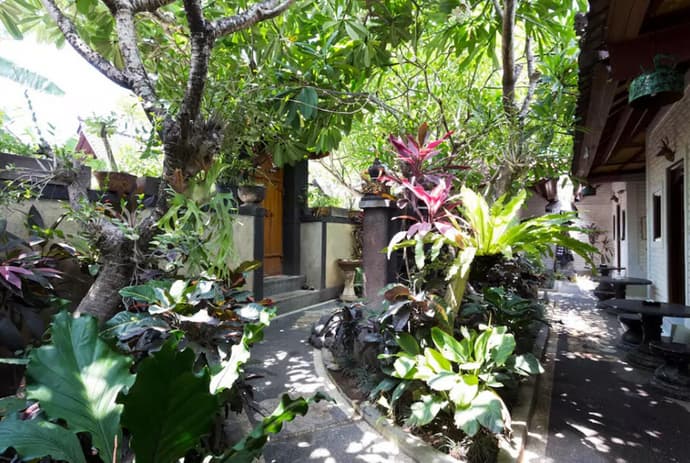Gusti Homestay Bali, General view