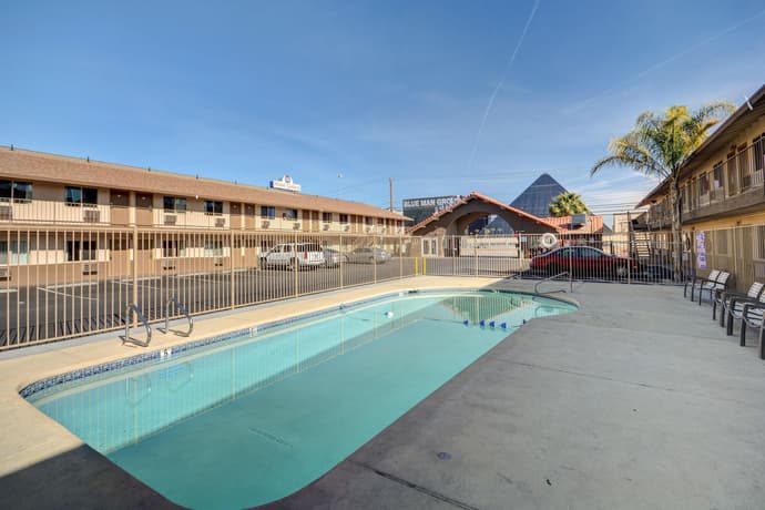 Hotel Galaxy, General view