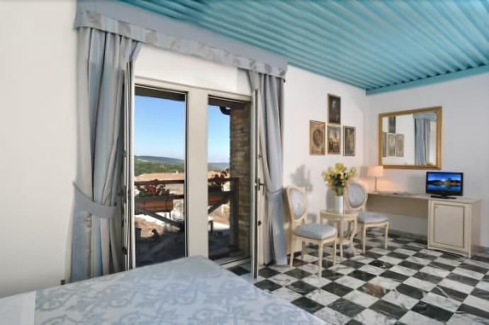 Hotel Raffaello, General view