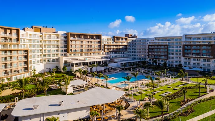 Embassy Suites By Hilton Aruba Resort, General view