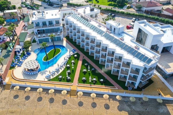 Mimoza Beach Hotel, General view