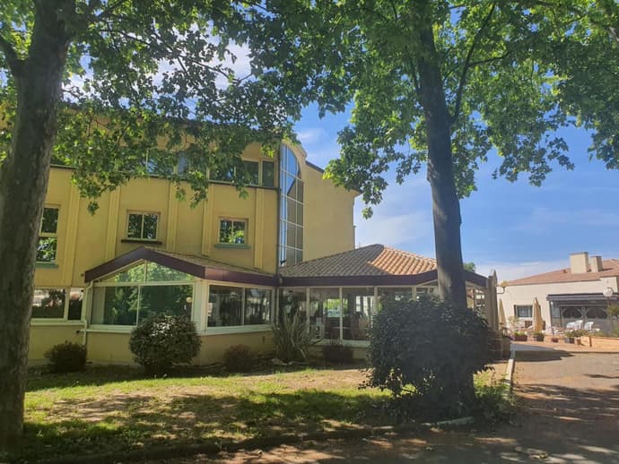 Logis Hotel & Restaurant Ludik, General view