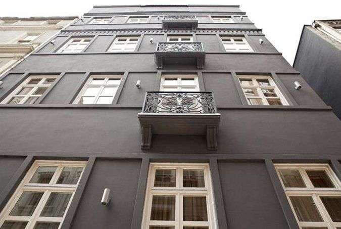 STORIES APART KULOGLU, 