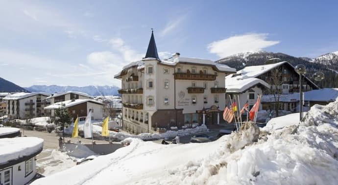 COLBRICON BEAUTY & RELAX, 