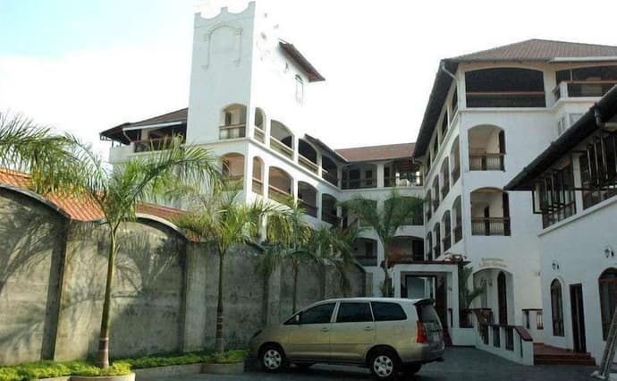 THE KILLIANS BOUTIQUE HOTEL, 