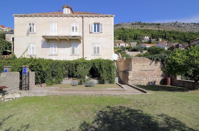 VICINA SUMMER APARTMENTS, 