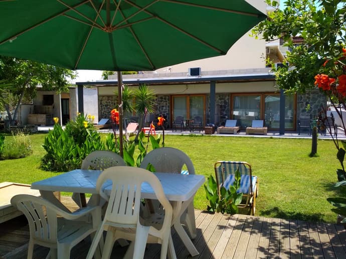 Beloni Apartments and Studios, 