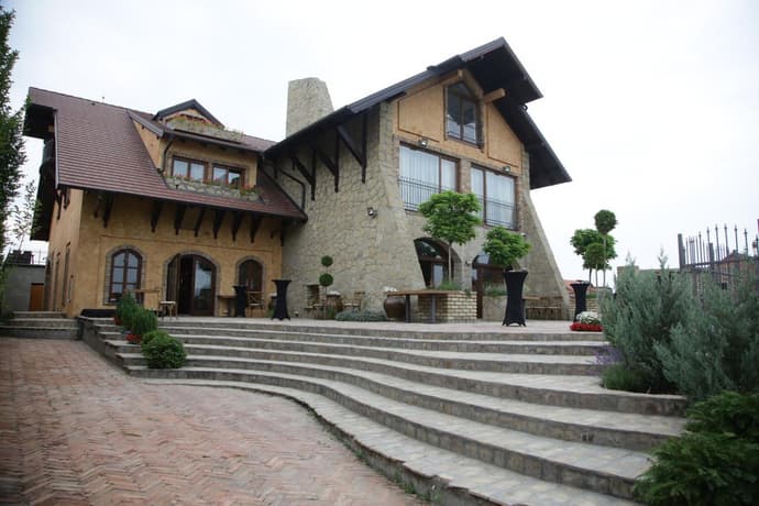 Garni Hotel Chicha - Winery ŠKRBIĆ, 