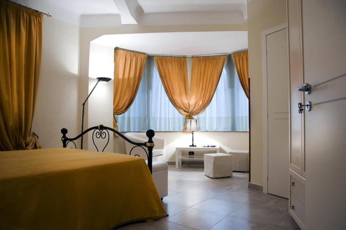 B&B Lepanto, 
