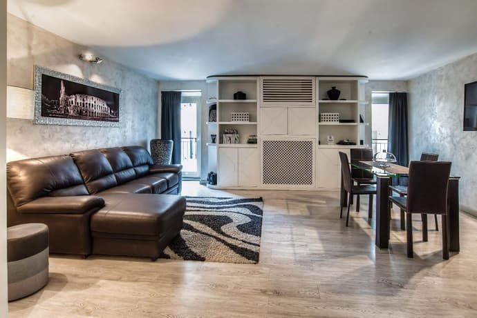 Black And White Suite, 