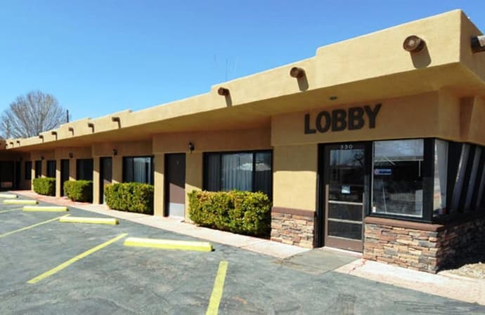 Redrock Country Inn, 