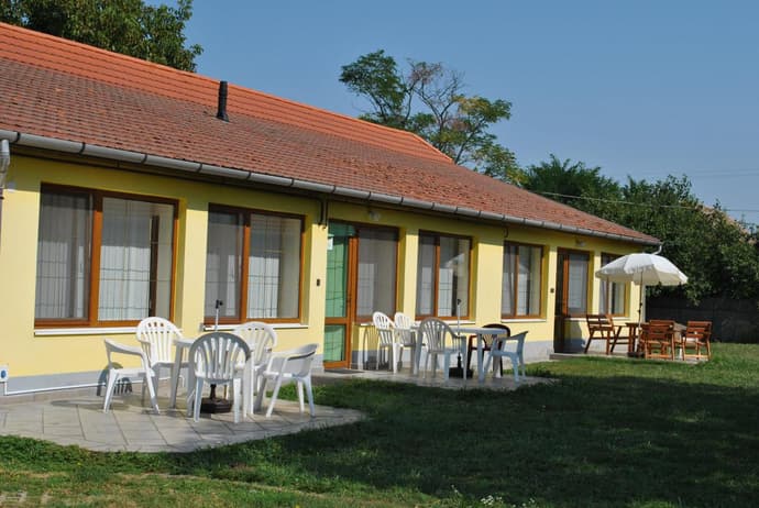 Arany Tisza Apartmanház, 