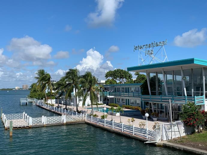 International Inn on the Bay, 