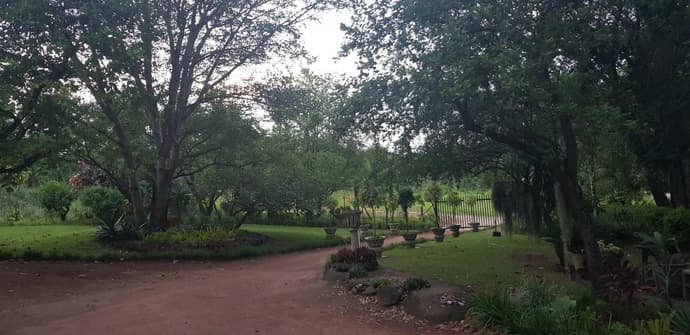 A Farm Stay - Casablanca's Private Cottage,no loadshedding!, 