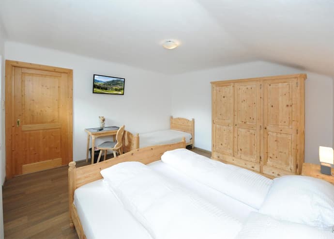 Chalet Gloria - Doppel- und Mehrbettzimmer, 