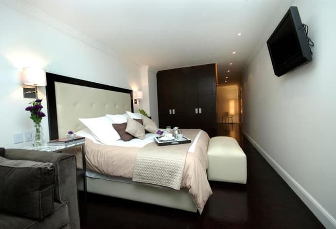 SUITES LONDRES 212, 
