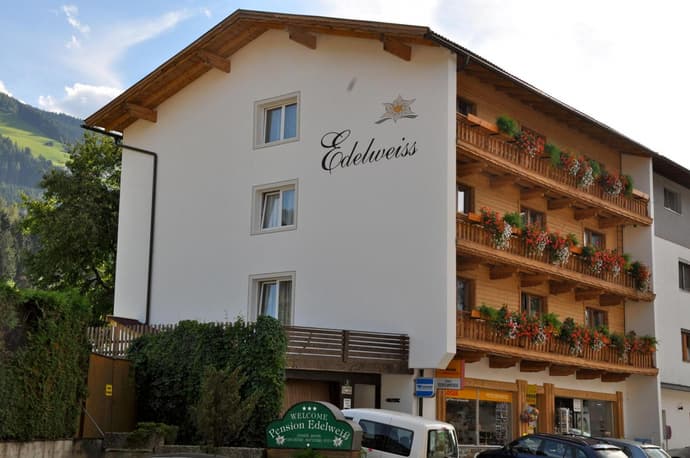 Gästehaus Pension Edelweiss, 