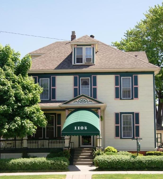 Ye Olde Walkerville Bed & Breakfast, 