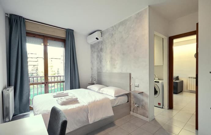 Apartment Forum III, 