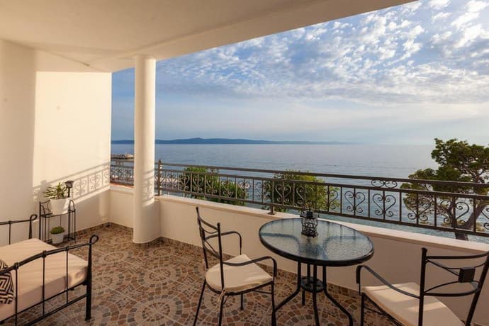 APARTMANI Mirona - Tučepi, 