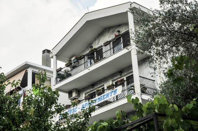 Mijovic Apartments, 
