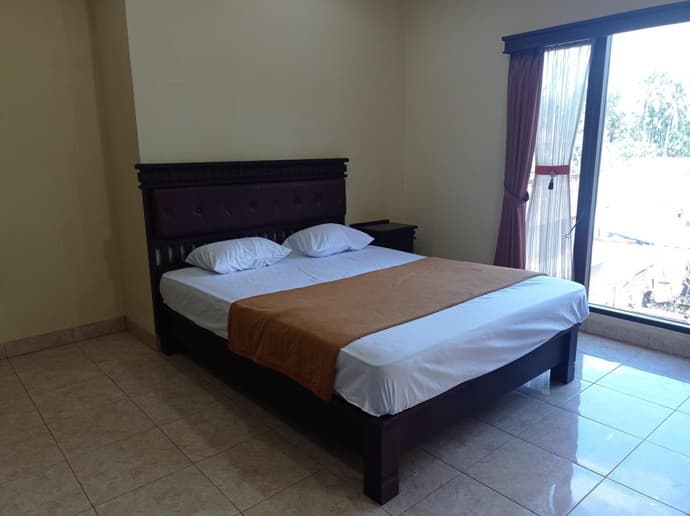 Hotel Mawar Sari Mitra RedDoorz, 