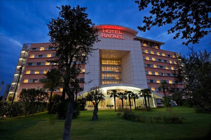 Hotel Rafael, 