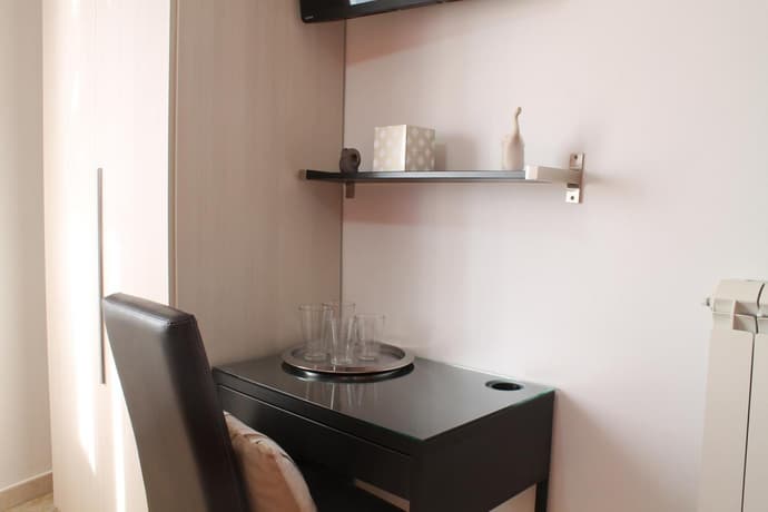 B&B Vesuvio Smiling, 