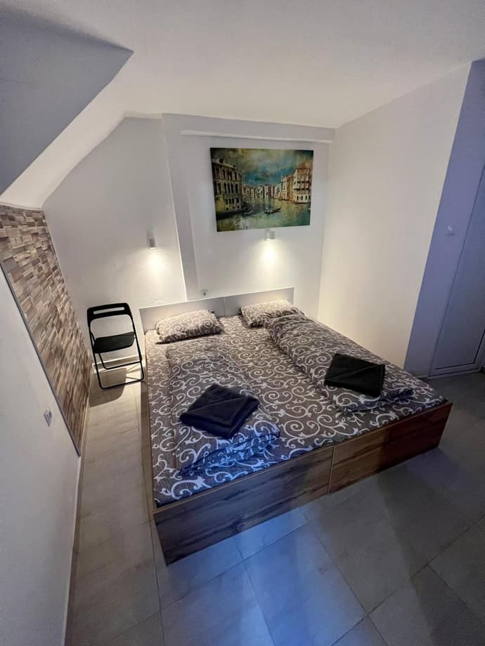 The rainbow 1 & free motorcycle parking, 