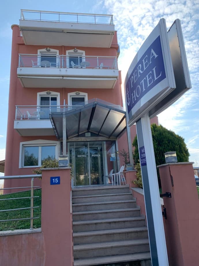 Perea Hotel, 