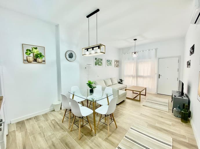 Puente Praga Aparment, 