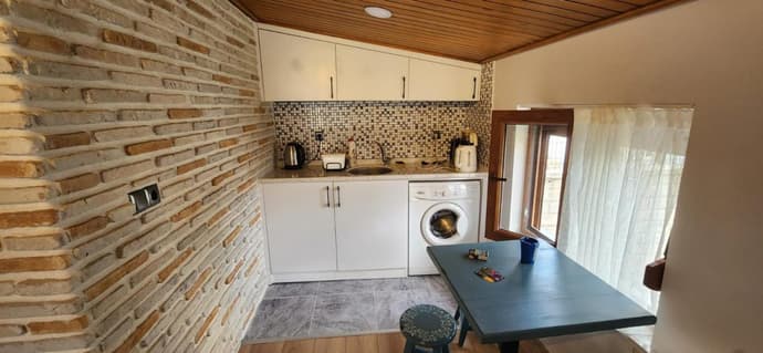 Silenos Bungalow Stone House, 