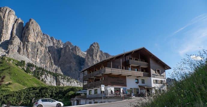 Alpin Hotel & Restaurant Frara, 