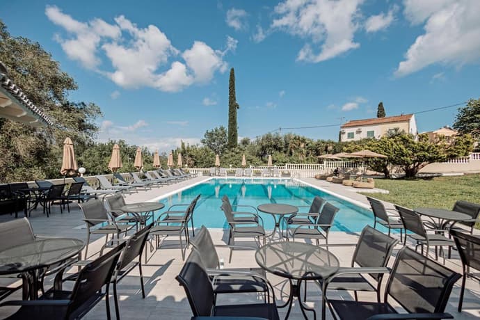 Pelithea Family Aparthotel, 