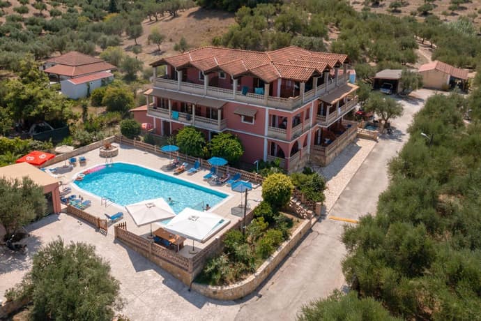 Anemomylos Studios - Private Pool, Family Escape, by ZanteWize, 