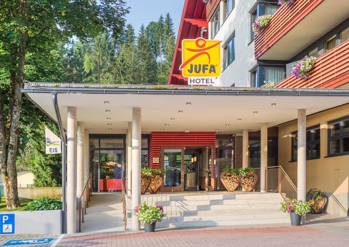 JUFA Hotel Altenmarkt-Zauchensee, 